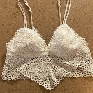 Aerie/ Bralette, delicate stretch cotton lace.  NOT padded size M/M